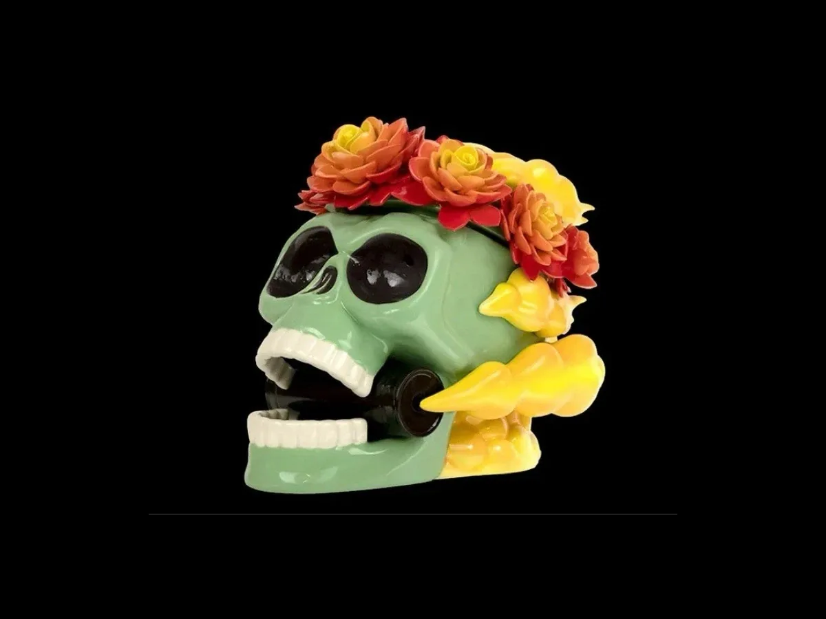 Mighty Jaxx — Smoke Calavera porcelain incense chamber